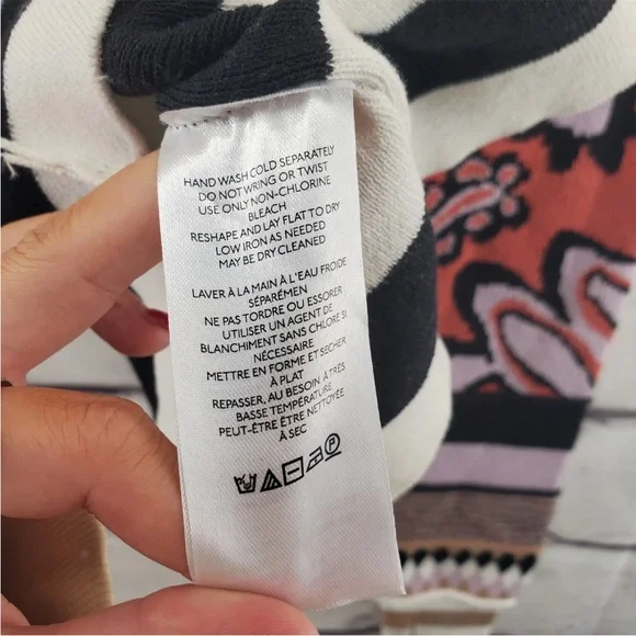 We the free people vintage cuffs rush sweater top size medium - Picture 8 of 10